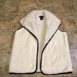 Marcus Adler Womens Ivory White Faux Shearling Sherpa Open Front Vest OSFM